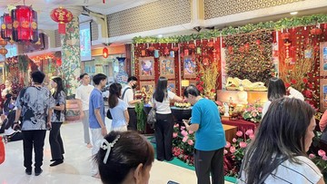 Menengok Perayaan Waisak di Wihara Ekayana Arama Jakbar