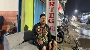 Cerita Pemilik Warteg Bubarkan Pelanggan Saat Kebakaran di Gandamekar Bekasi