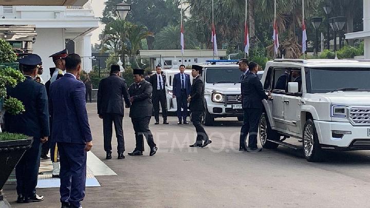 Prabowo Hadiri Persemayaman Mantan Menhan Ryamizard Ryacudu