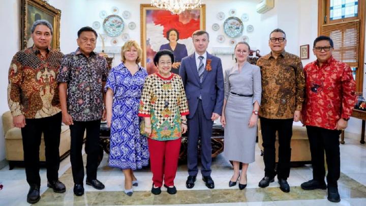 Diplomasi Global dari Teuku Umar