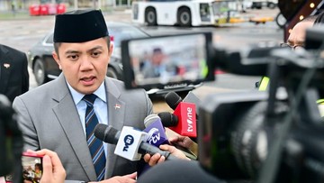 Seskab Bantah Prabowo Gagah-gagahan ke LN, Beberkan Capaian 1,5 Tahun Bekerja