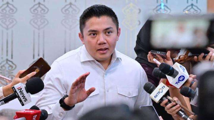 prabowo-sering-ke-luar-negeri,-teddy:-kita-harus-panen-hubungan-baik