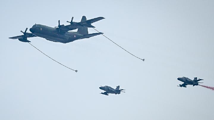 TNI AU Pastikan Pesawat Amerika di Padang Sesuai Prosedur