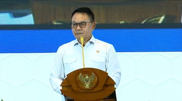 Dudung Respons soal Intensitas Kunjungan Prabowo ke LN: Tak Cukup dengan Zoom