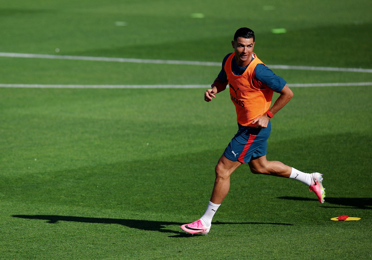 Ronaldo bergabung dengan pelatihan Portugal menjelang penampilan keenamnya di Piala Dunia