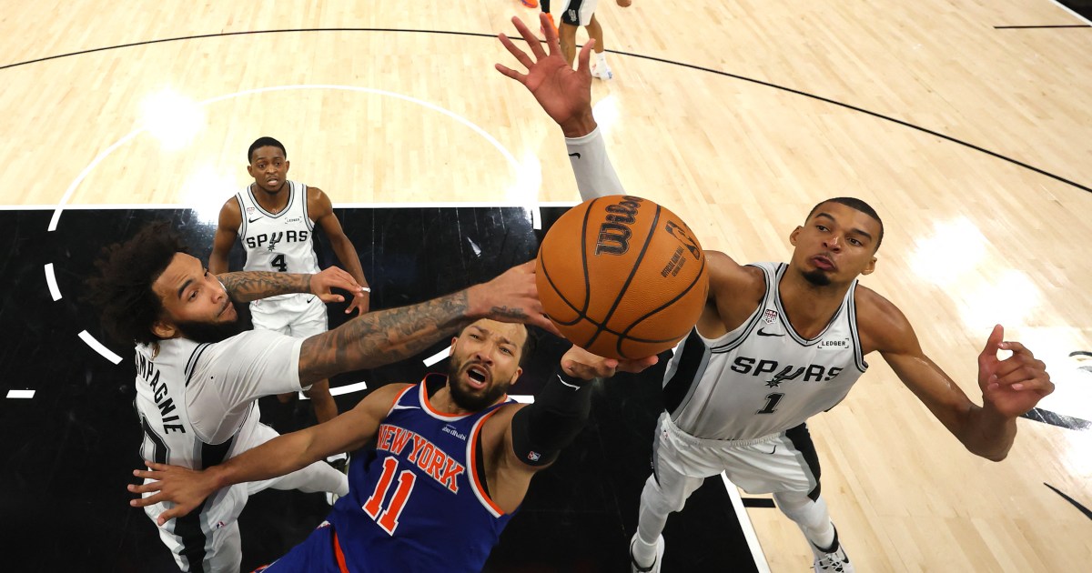 new-york-knicks-menahan-san-antonio-spurs-105-104-untuk-memimpin-2-0-final-nba