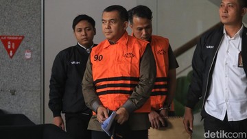 Kasus Pemerasan Silmy Karim, Segini Biaya Izin Tinggal WNA di Imigrasi