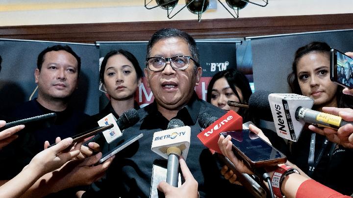 Hasto dan Ganjar Maknai Bulan Bung Karno Lewat Nobar Ghost in the Cell