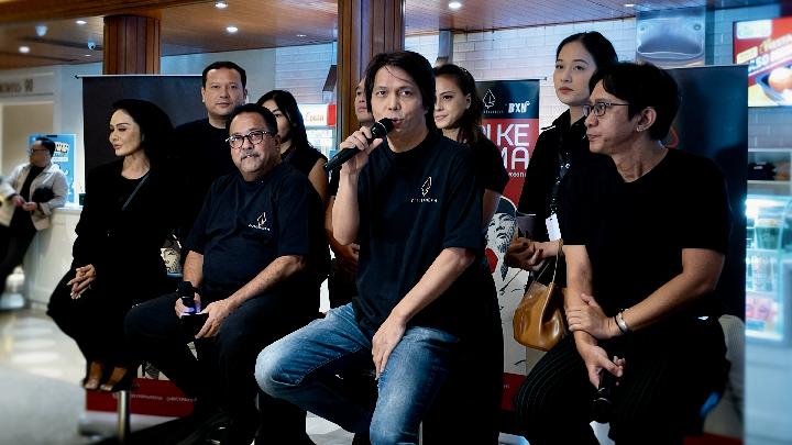 rayakan-bulan-bung-karno-dengan-nobar