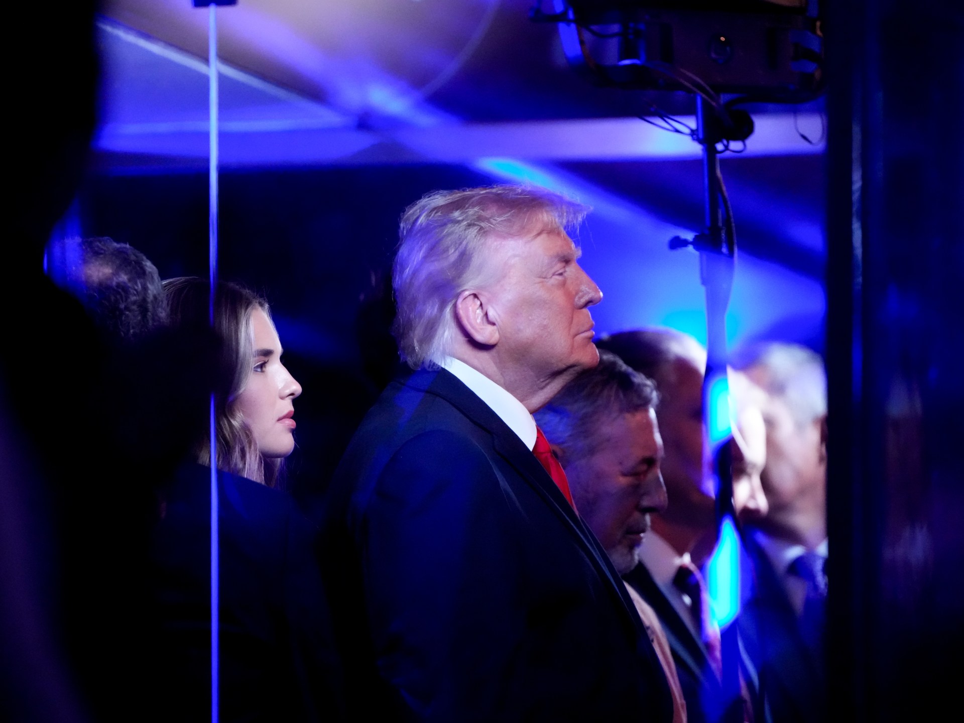 trump-mencemooh-'dengan-keras'-di-final-nba:-apa-yang-kita-ketahui