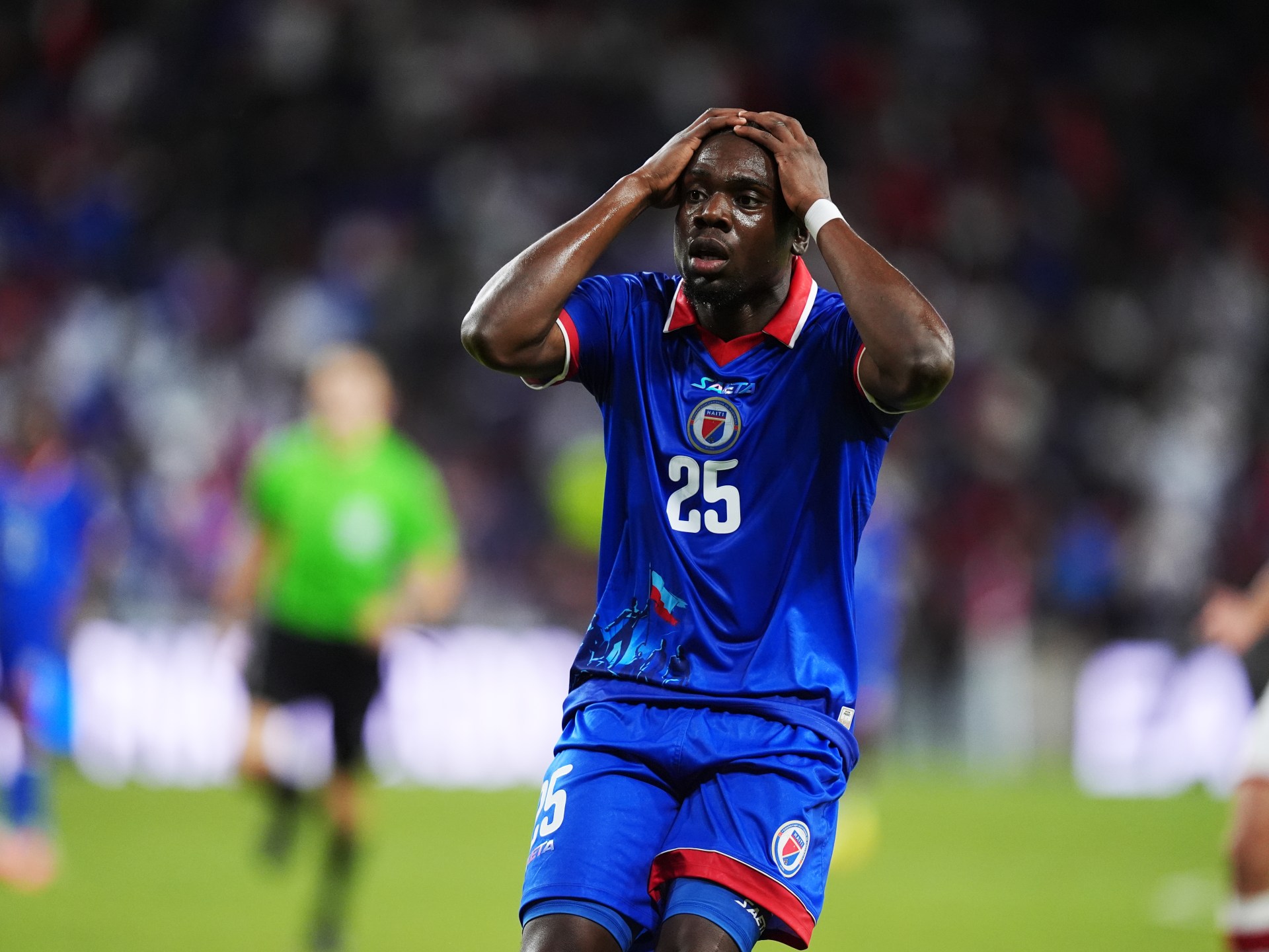 Haiti terpaksa mengganti seragam Piala Dunia 2026 karena gambar perang