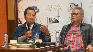 Bos PPI: Penyematan Jaket PSI ke Jokowi Bisa Gaet Suara dari PDIP
