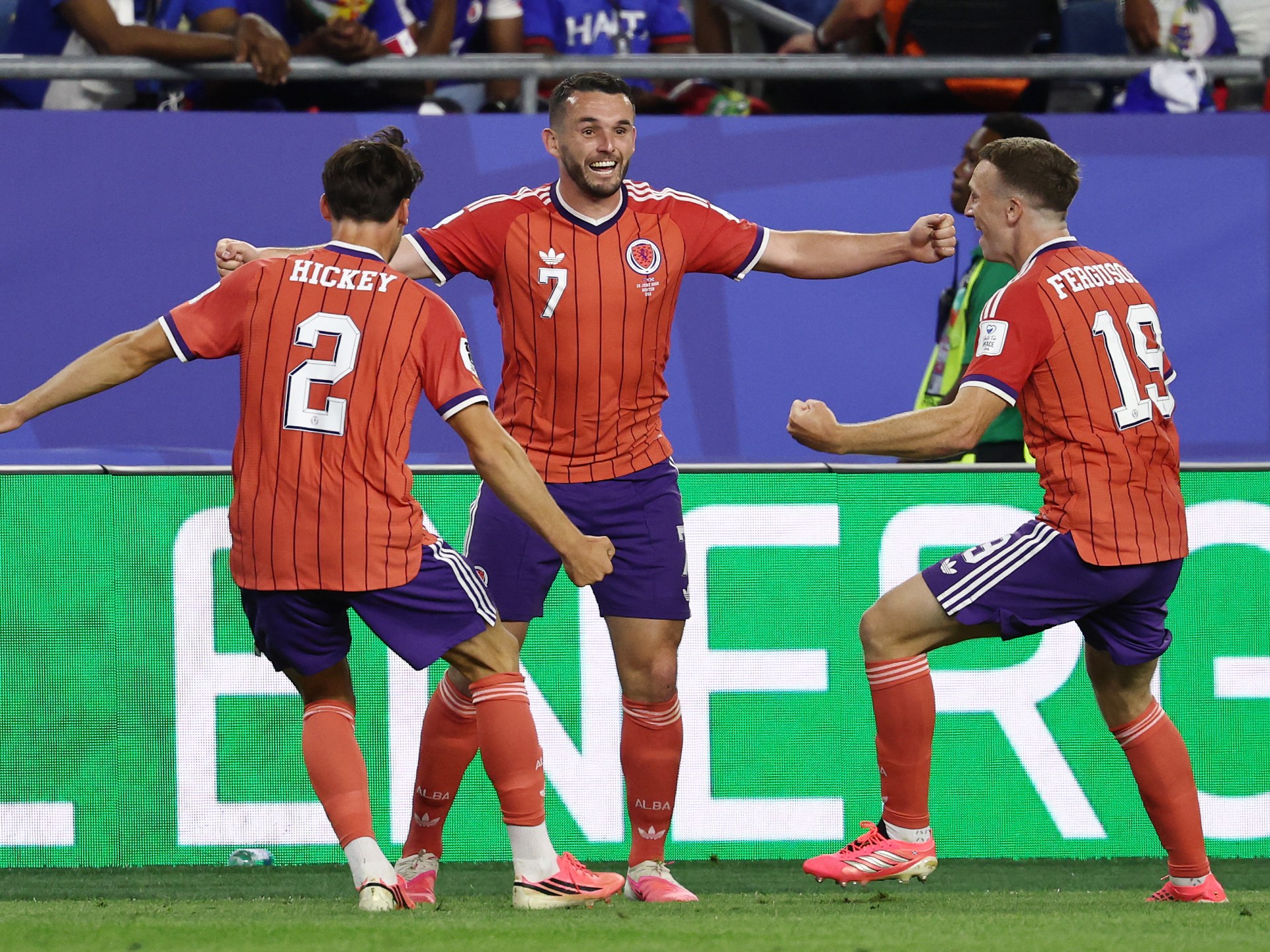 Skotlandia mengalahkan Haiti untuk menandai kemenangan kembali ke Piala Dunia setelah 36 tahun