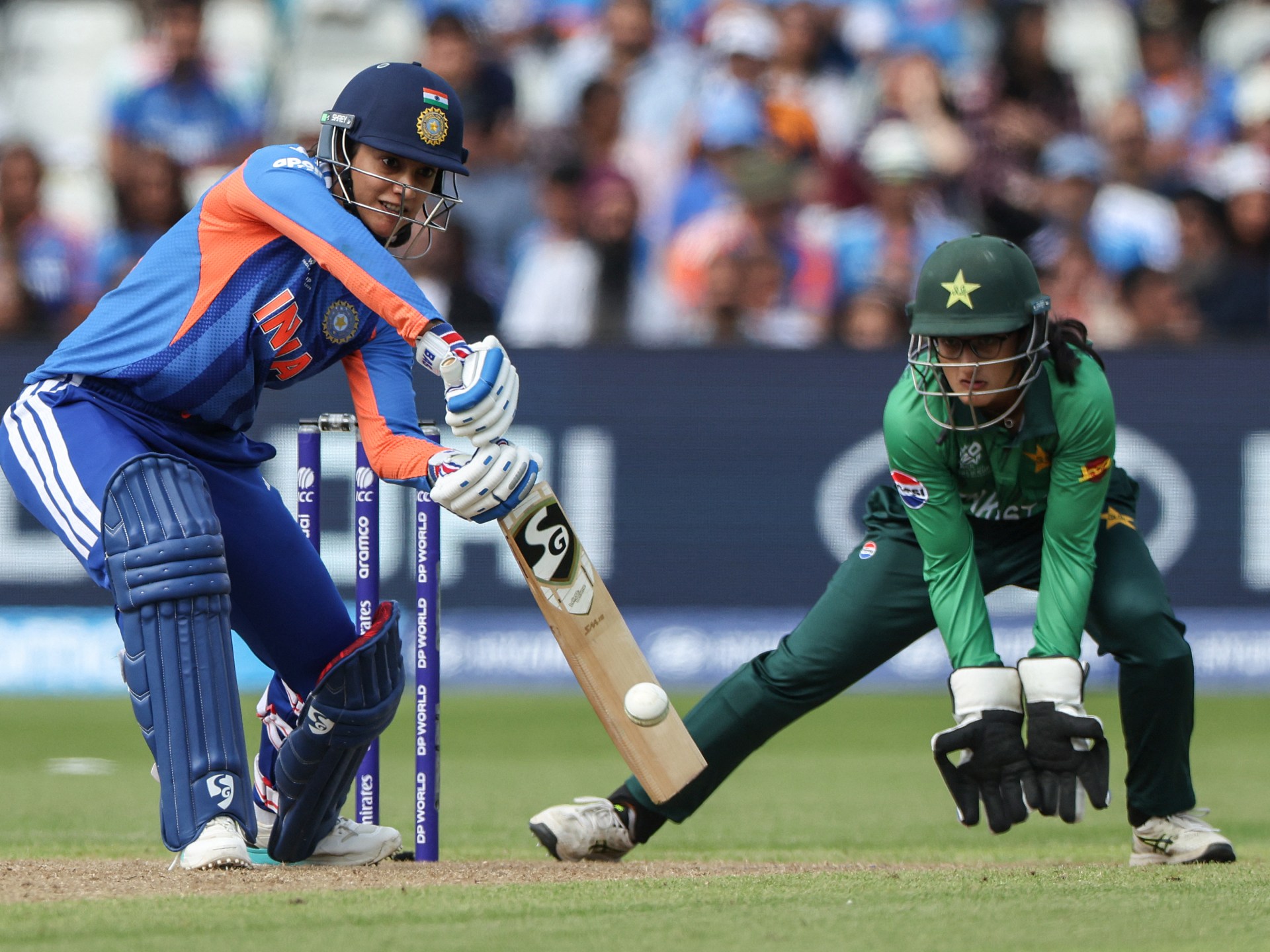 Piala Dunia T20 Wanita: Sharma, Mandhana memimpin kemenangan 64 kali India atas Pakistan