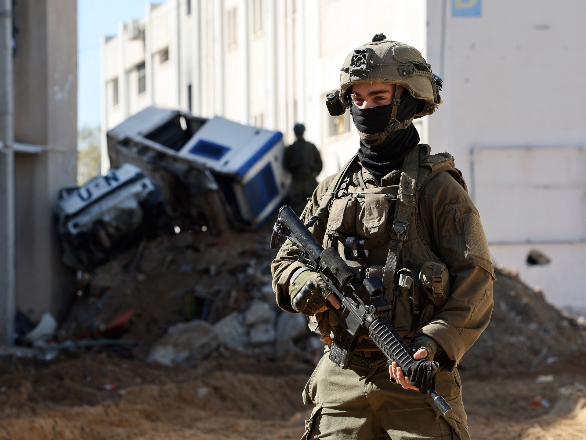 Israel memperluas kendali militer di Gaza, Lebanon dan Suriah seluas 1.000 km persegi