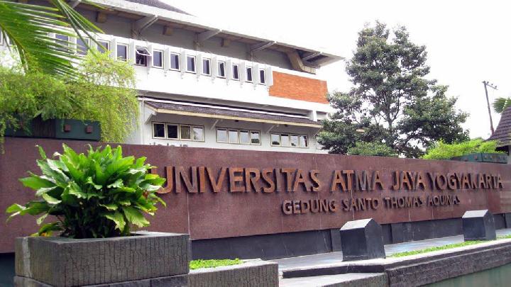 Populer: Pemecatan Dosen Atma Jaya hingga Tiyo Temukan Alat Pelacak