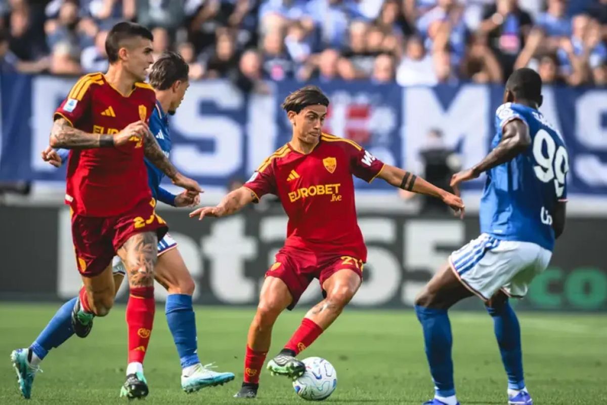 Como 1907 ditahan imbang 10 pemain AS Roma tanpa gol