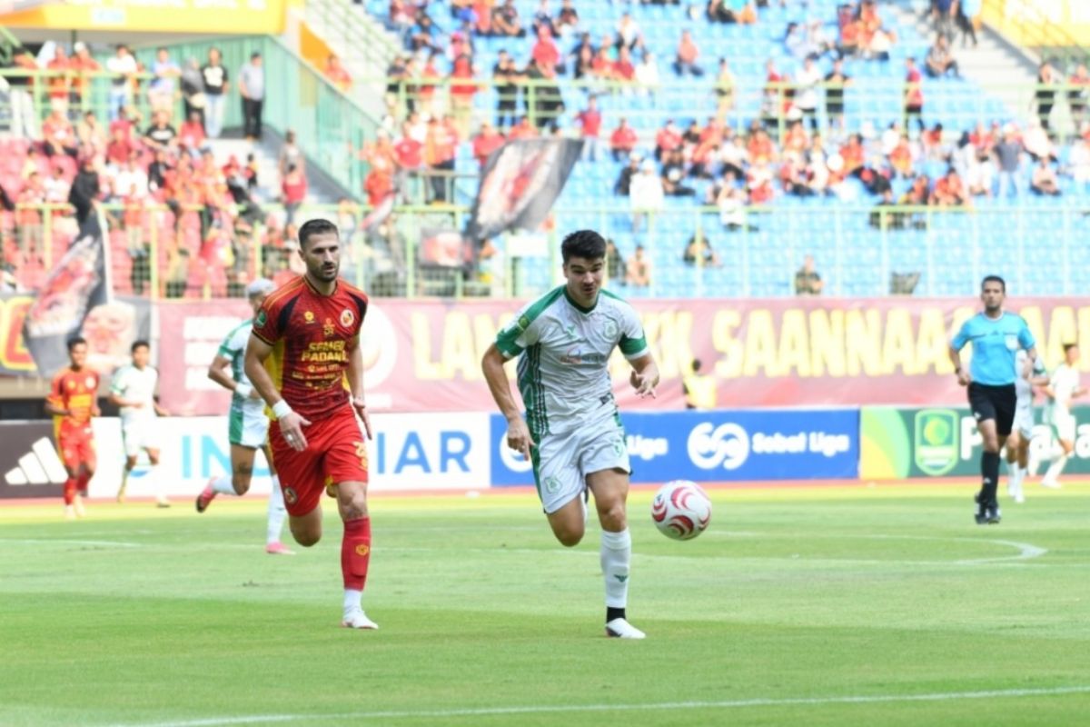 PSMS Medan harus puas dengan satu poin di markas Semen Padang