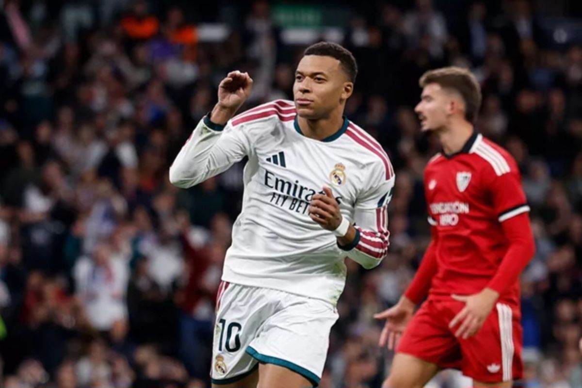 Kylian Mbappe dua gol, Real Madrid kalahkan Sevilla 4-1